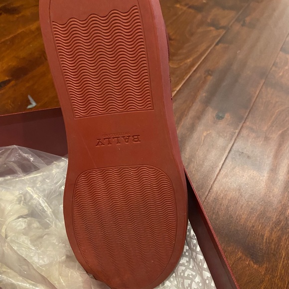 Worn 1 time Bally Garnet - Picture 3 of 5